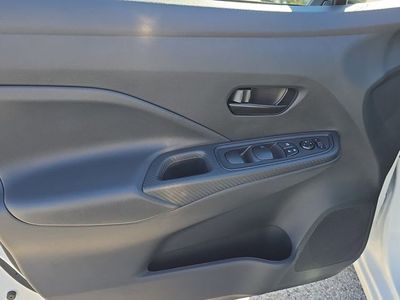 2025 Nissan Versa - Photo 19