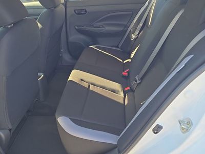 2025 Nissan Versa - Photo 18