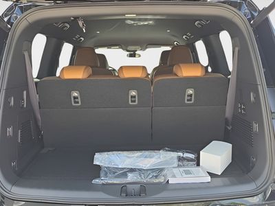 2026 Nissan Armada - Photo 10