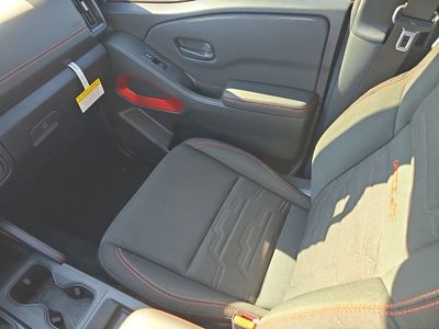 2026 Nissan Frontier - Photo 17