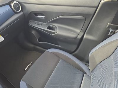 2025 Nissan Versa - Photo 15