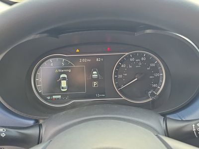 2025 Nissan Versa - Photo 30