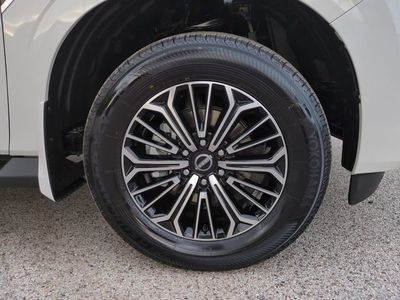 2026 Nissan Armada - Photo 11