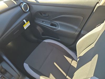 2025 Nissan Versa - Photo 14