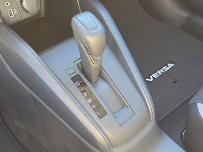 2025 Nissan Versa - Photo 23