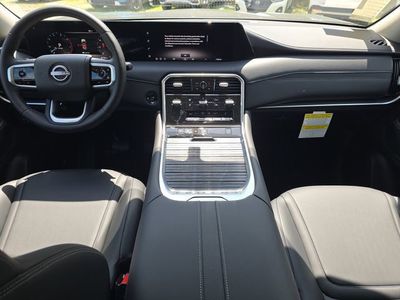 2026 Nissan Armada - Photo 12