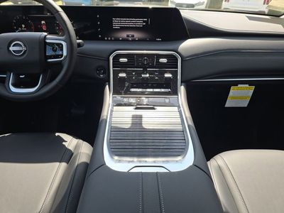 2026 Nissan Armada - Photo 14