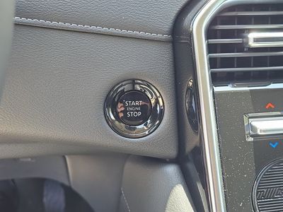 2026 Nissan Armada - Photo 27