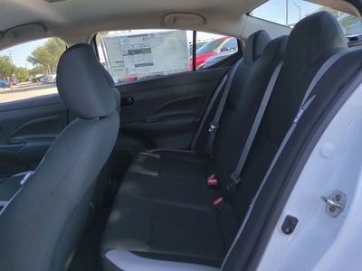 2025 Nissan Versa - Photo 19