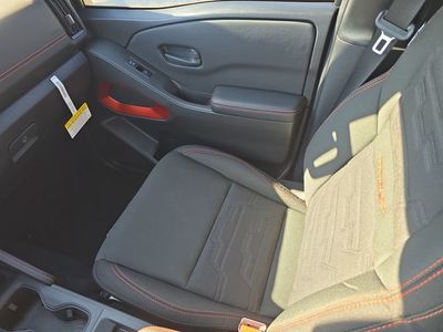 2026 Nissan Frontier - Photo 17