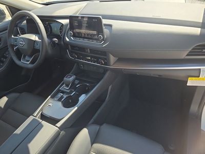 2026 Nissan Rogue - Photo 12