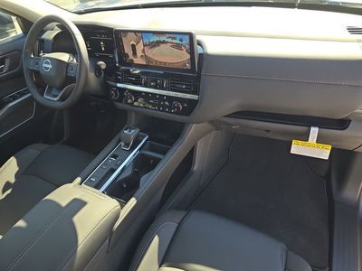 2026 Nissan Pathfinder — photo 12 view