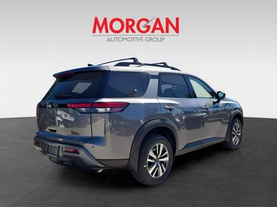 2026 Nissan Pathfinder — photo 8 view
