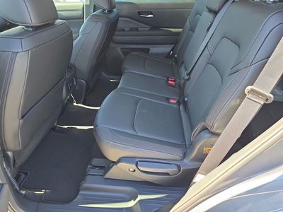 2026 Nissan Pathfinder — photo 17 view