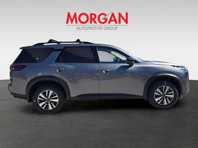2026 Nissan Pathfinder — photo 9 view