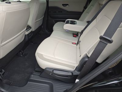 2026 Nissan Pathfinder - Photo 17