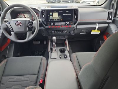 2026 Nissan Frontier - Photo 12