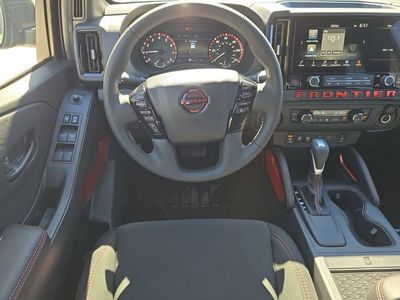 2026 Nissan Frontier - Photo 13