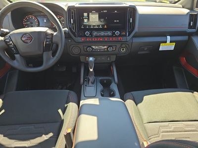 2026 Nissan Frontier - Photo 12