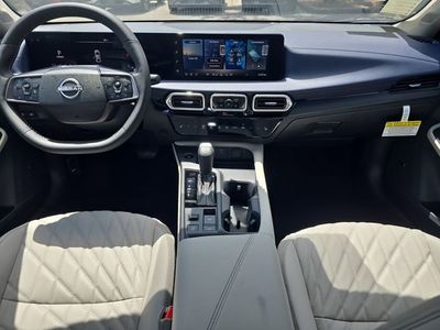 2026 Nissan Sentra — photo 12 view