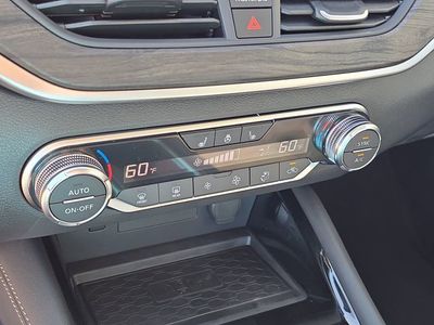 2025 Nissan Altima - Photo 27