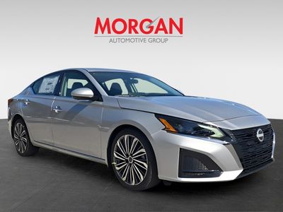 2025 Nissan Altima - Photo 2