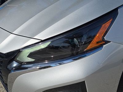 2025 Nissan Altima - Photo 10