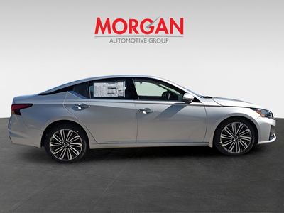 2025 Nissan Altima - Photo 9
