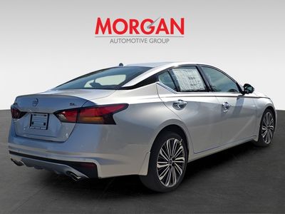 2025 Nissan Altima - Photo 8
