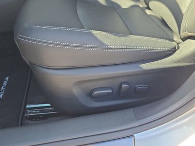 2025 Nissan Altima - Photo 22