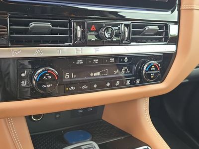2026 Nissan Pathfinder - Photo 27