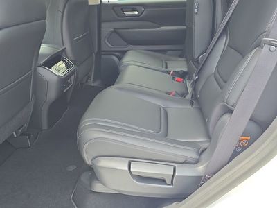 2026 Nissan Armada - Photo 16