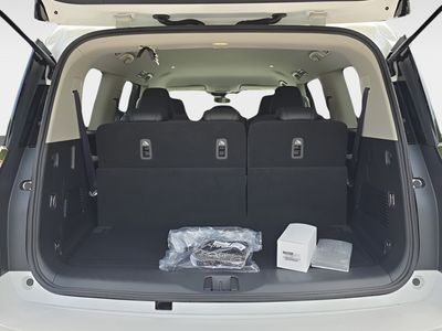 2026 Nissan Armada - Photo 10