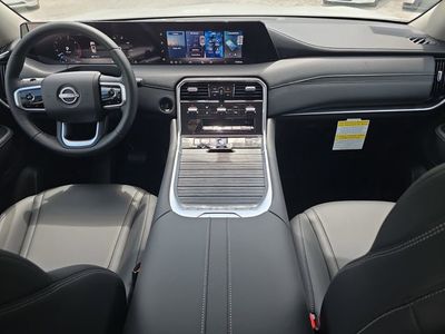 2026 Nissan Armada - Photo 12