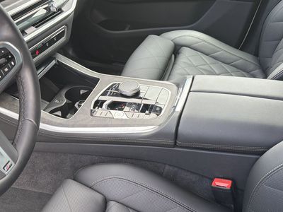 2025 BMW X5 - Photo 27