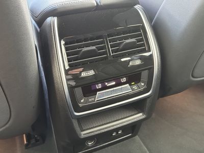 2025 BMW X5 - Photo 18