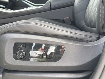 2025 BMW X5 - Photo 22