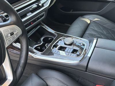 2024 BMW X7 - Photo 23