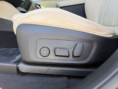 2025 BMW X4 - Photo 23