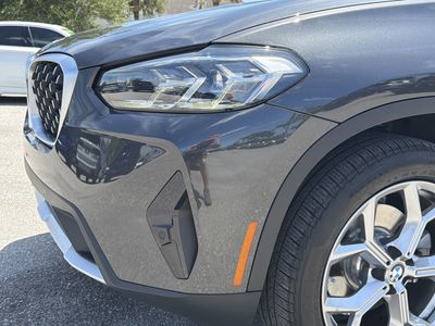 2025 BMW X4 - Photo 9