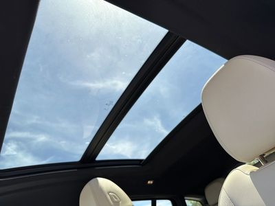 2025 BMW X4 - Photo 34