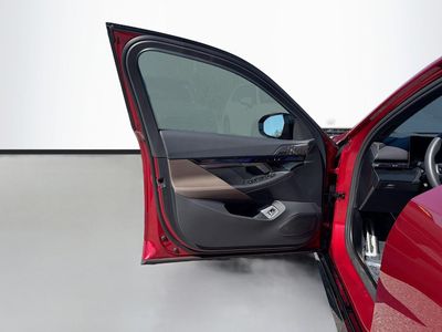 2025 BMW i5 - Photo 20