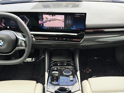 2024 BMW 5 Series - Photo 15