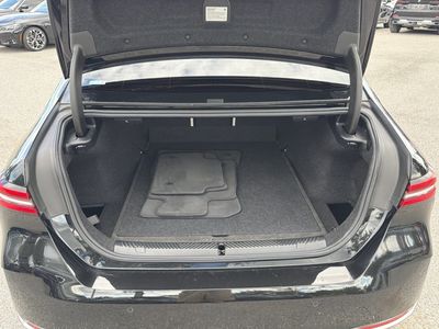 2024 BMW 5 Series - Photo 11
