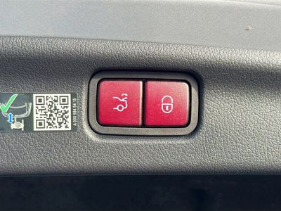 2024 Mercedes-Benz C-Class - Photo 14