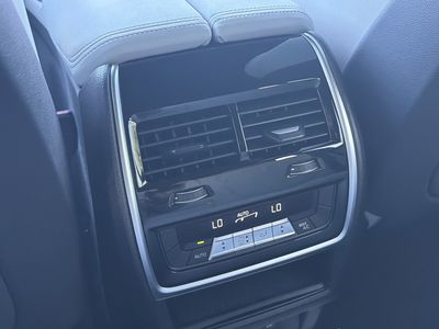 2025 BMW X5 - Photo 17