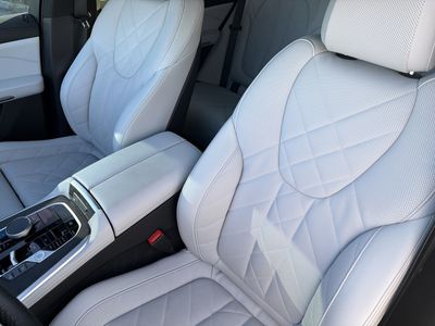 2025 BMW X5 - Photo 23