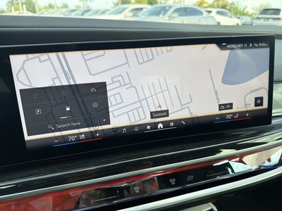 2025 BMW 7 Series - Photo 24