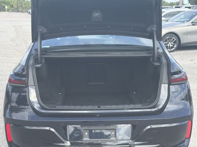 2025 BMW 7 Series - Photo 9