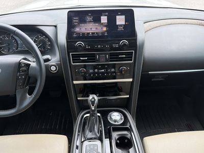 2022 INFINITI QX80 - Photo 14